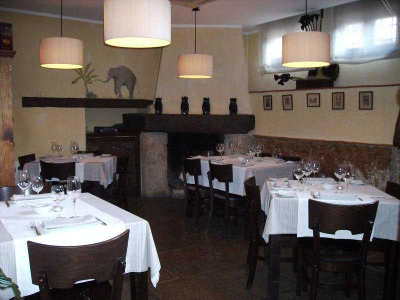 Hotel Restaurante Dona Anita Requena Kültér fotó