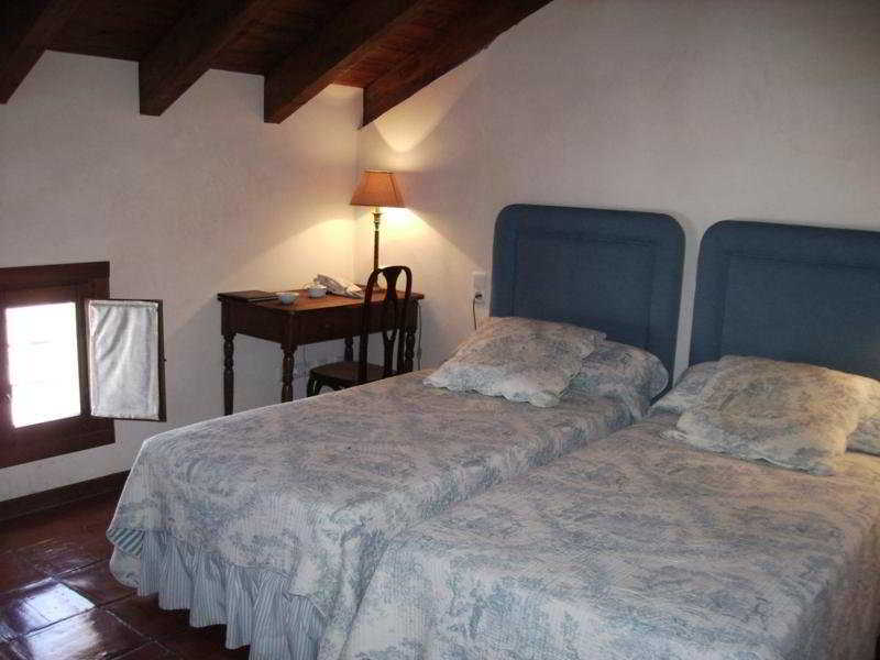 Hotel Restaurante Dona Anita Requena Kültér fotó